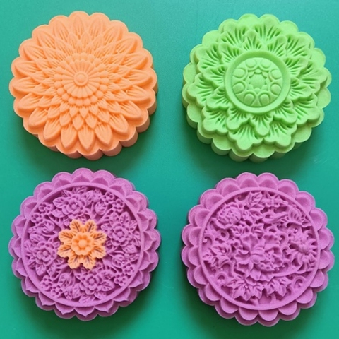 Khuôn Trung Thu 4 mặt hoa 150gr - 180gr