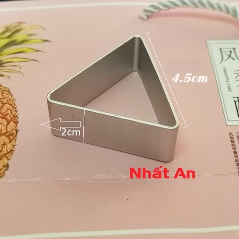 Khuôn nhấn bánh dứa hình tam giác