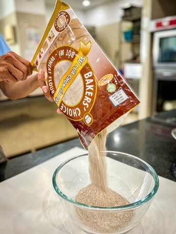 Bột mì nguyên cám Bakers' Choice 1kg