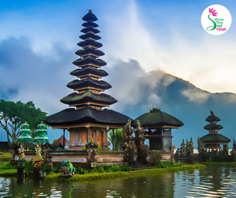 TOUR BALI: D'TUKAD CLUB - CỔNG TRỜI HANDARA - ĐỀN NƯỚC ULUN DANU (4N3Đ)