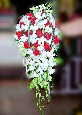 Hoa cưới HC004