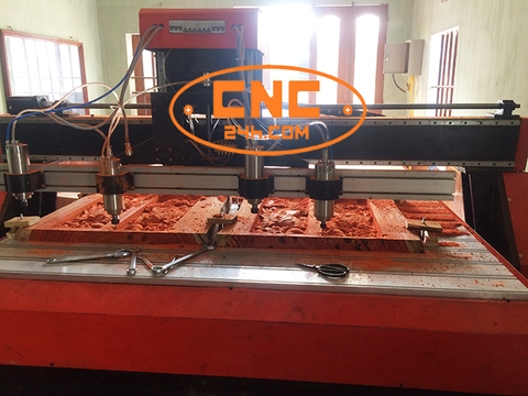 Cấu tạo của máy cnc