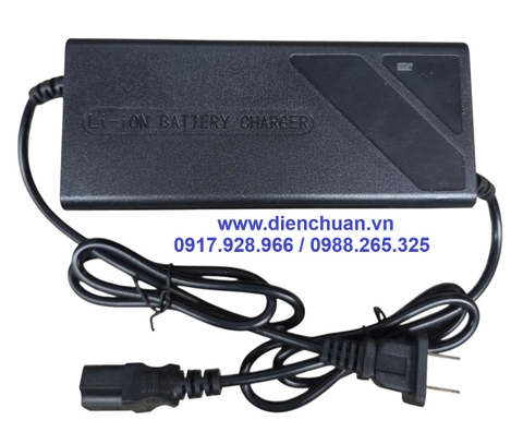 Sạc ắc quy/ sạc Pin lithium 60V-3A- sạc ngắt đầy 73V công suất 220W