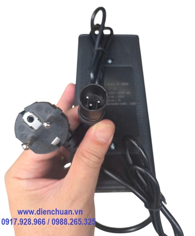 Sạc pin lithium 72V-84V 3A/ 300W ( Nạp pin 72V-3A)