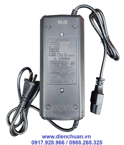 Sạc ắc quy xe máy điện 48V-20Ah công suất 2.9A ± 0.2A sạc cho 4 bình 48V từ 12Ah-30Ah