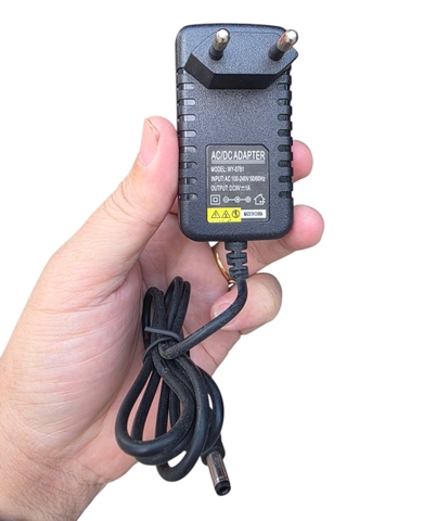 Nguồn Adapter 9V-1A WY-0781 chân phổ thông 5.5 x 2.5mm, loại tốt chính hãng