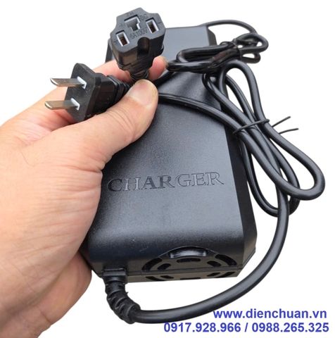 Sạc ắc quy/ sạc Pin lithium 72V-3A- sạc ngắt đầy 87.6V công suất 260W