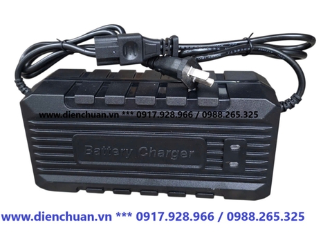 Sạc ắc quy xe điện 60V-50Ah Yamato, sạc cho bộ bình từ 30Ah đến 60Ah ( Sạc xe điện Yamato 60V 5.9A)