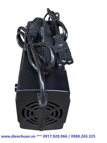 Sạc ắc quy xe điện 72V-40Ah Yamato, sạc cho bộ bình từ 30Ah đến 60Ah ( Sạc xe điện Yamato 72V 5.8A)