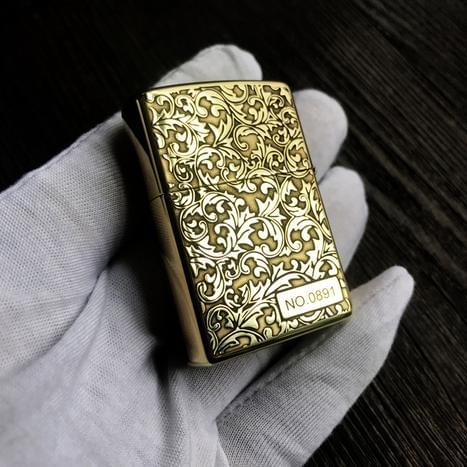 Zippo valentian Armor giới hạn dập nổi 9999 con chính hãng