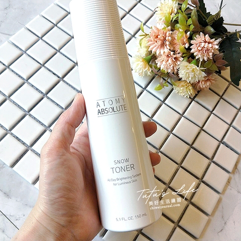 Nước dưỡng hoa hồng trị nám & cải thiện Keratin tức thì - Atomy Absolute Snow Toner 150ml