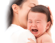 Bảy lý do làm bé khóc - Cách đối phó với đau bụng CỦA bé