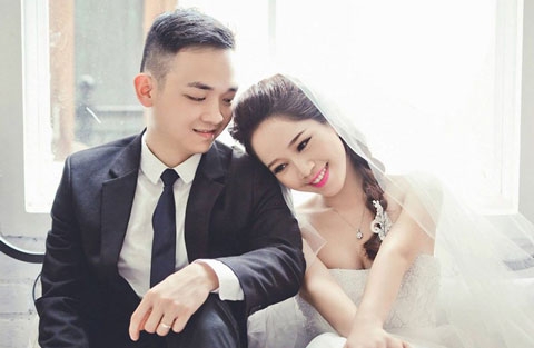Album hình cưới chụp trong phim trường: cặp đôi Huy & Tiên
