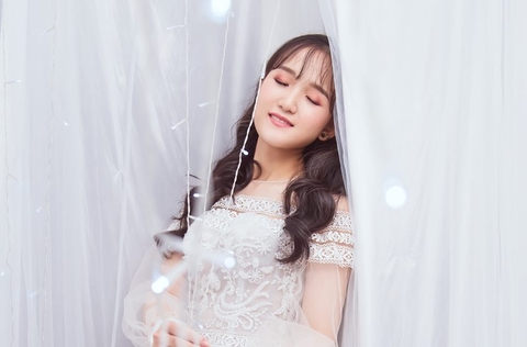 Chụp ảnh nghệ thuật cho bạn nữ làm album beauty tại studio: bạn Đào Thanh