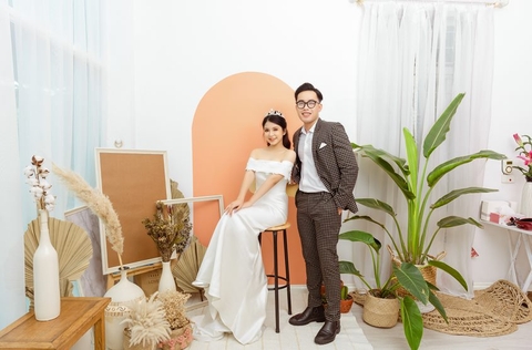Review phim trường Aime Studio ở Tây Hồ, Hà Nội chụp ảnh lookbook, fashion, ảnh cưới