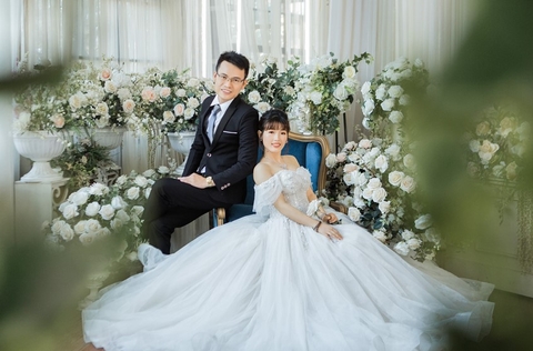 Chụp ảnh cưới tại phim trường Rosa Hà Nội: Anh Khánh - Chị Huề