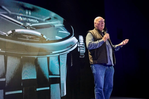 Huyền thoại sống trong ngành - Jean-Claude Biver tiết lộ chiếc đồng hồ đầu tiên của riêng mình
