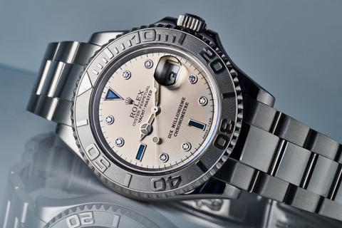 Bạn đã bỏ lỡ một chiếc Rolex Yacht-Master bạch kim độc nhất tại cuộc đấu giá Monaco Legend 22/4