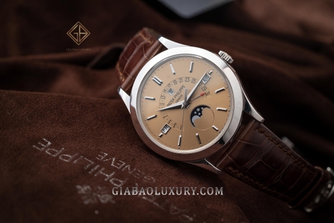 Review đồng hồ Patek Philippe Grand Complications 5496P mặt số honey brown 