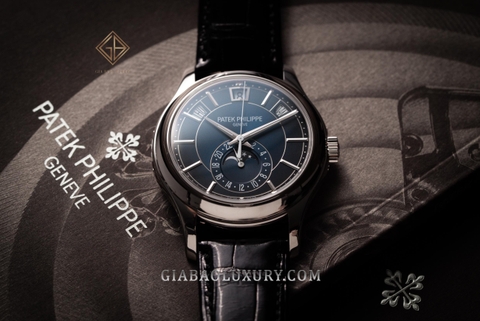 Review đồng hồ Patek Philippe Complications 5205G: Một màu xanh tươi mới
