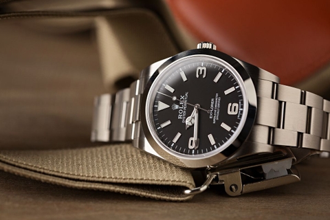 Hướng dẫn mua đồng hồ Rolex Explorer mới nhất 2020 - 2021