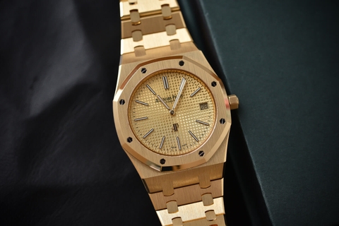 Vàng 18K - Chất liệu đặc biệt của đồng hồ cao cấp Thụy Sĩ