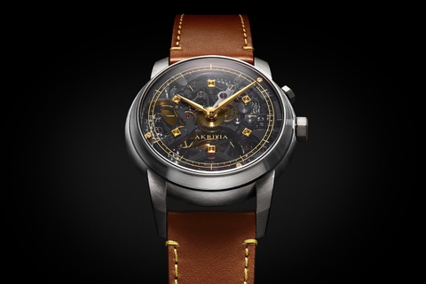 Giới thiệu đồng hồ Louis Vuitton x Akrivia LVRR-01 Chronographe à Sonnerie