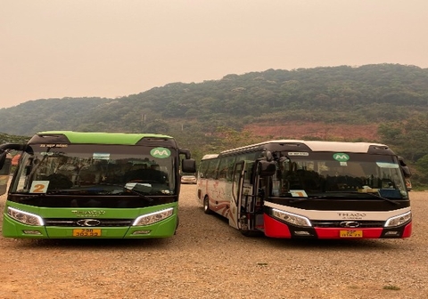 Cho thuê xe Hà Nội đi Mộc Châu 4-45c