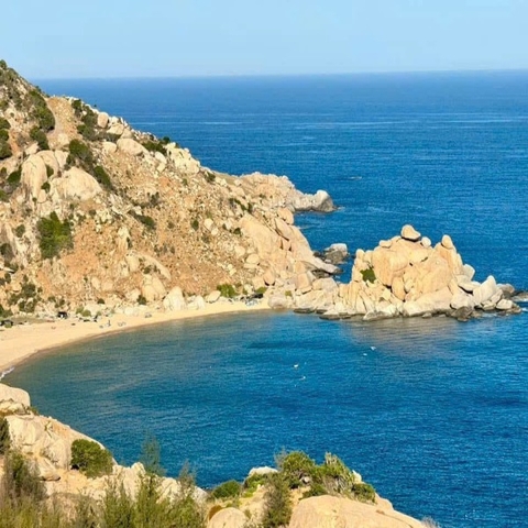 Tour Hà Nội – Ninh Thuận – Hang Rái – Vịnh Vĩnh Hy 4 Ngày 3 Đêm