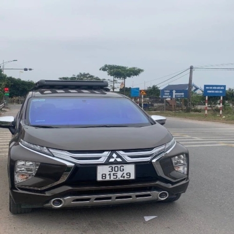 Xe 7 chỗ Nội Bài đi Hạ Long