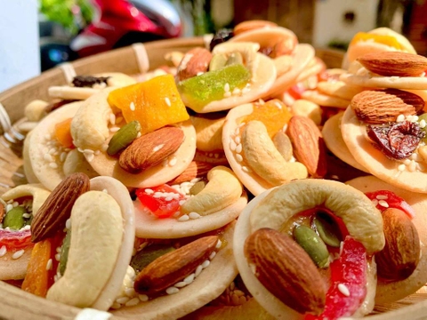 Bánh Đồng Tiền Mix Hạt Hộp 500gr