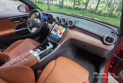 nội thất Mercedes-Benz c200 avantgarde