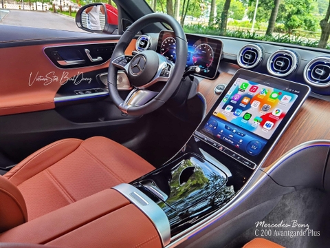 nội thất Mercedes-Benz c200 avantgarde plus