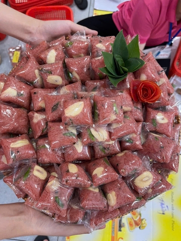 NEM CHUA TỎI ỚT - 1 HỘP