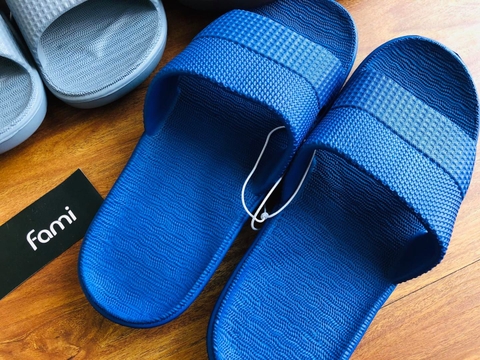 Dép đúc nguyên khối siêu nhẹ