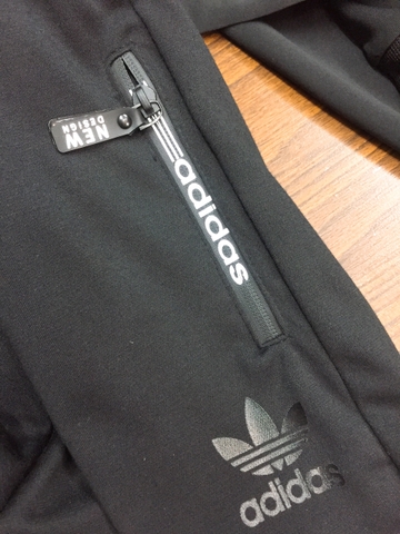 Quần jogger adidas