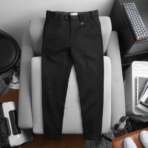 Quần âu Gucci màu đen mẫu mới 2025