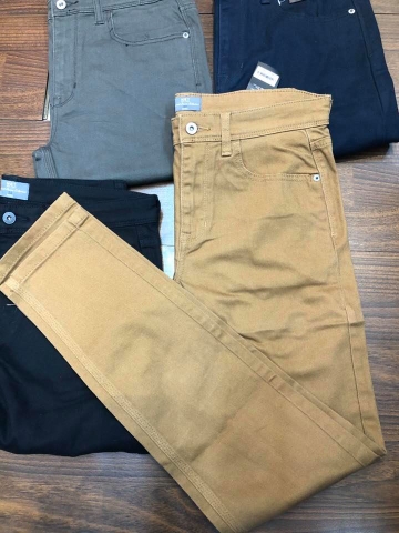 Quần kaki sale