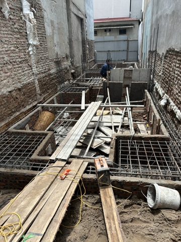 Công tác Thi công đài móng nhà 5 tầng.
