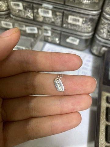Charm lệnh chữ LUCKY bạc treo A539