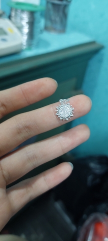 Charm mặt trời đính đá bạc s925 treo - T146