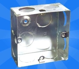 Đế Sắt Vuông B666