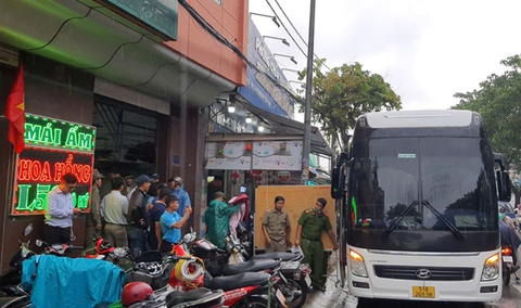 Bảo mẫu Mái ấm Hoa Hồng ' Đánh đập các bé '