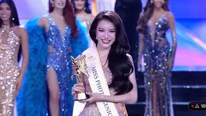 Tường San đoạt á hậu Chuyển giới Quốc tế