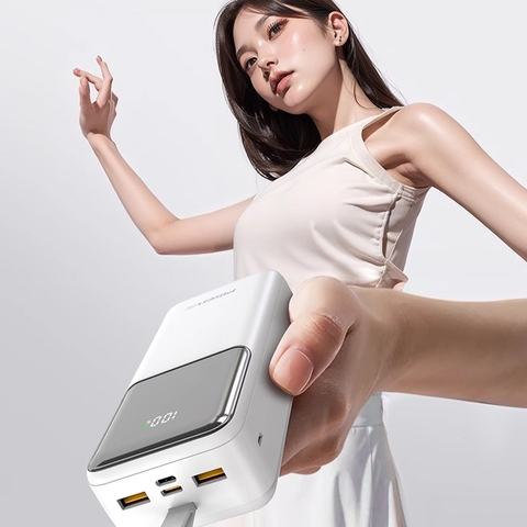 Sạc dự phòng Pisen TP-D126 PRO Semi Mirror POWERLap 65W 27000mAh sạc laptop, máy tính, macbook