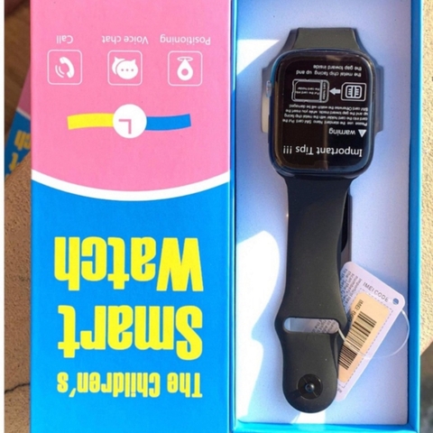 Đồng Hồ định vị trẻ em C90 3G video call