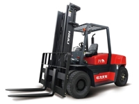 Xe nâng chạy dầu Niuli NL60/70