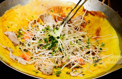 Cách làm bánh xèo ngon tại nhà