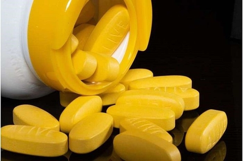 Thói quen uống vitamin tổng hợp hàng ngày là không cần thiết