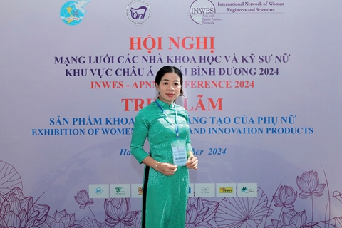 TS Bá Thị Châm: “Sản phẩm của tôi có nguồn gốc dược liệu sạch và chất lượng được đánh giá tương đương với hàng ngoại nhập”
